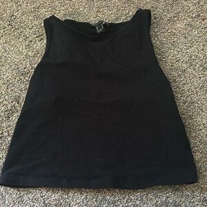 black tank
